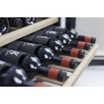 Vinoteca 18 botellas WineSafe 18 EB encastrable en columna bandejas